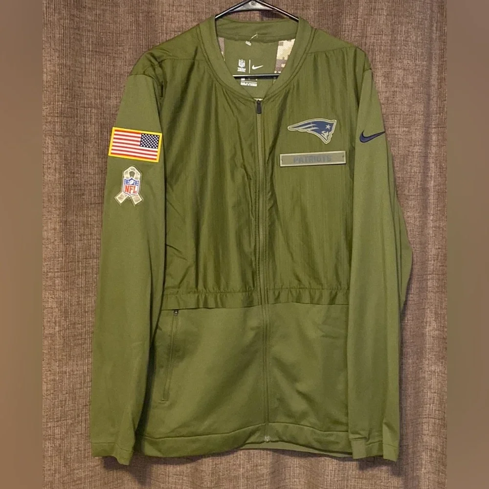 Nike New England Patriots Salute to Service Green Track Jacket Mens L